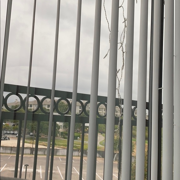 Meet your Posher, Almassa - Picture 1 of 1